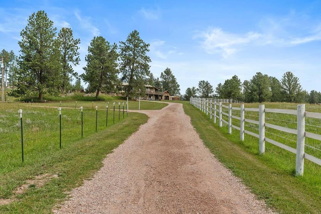 Papa'S Place On Willow Creek Custer Exterior foto